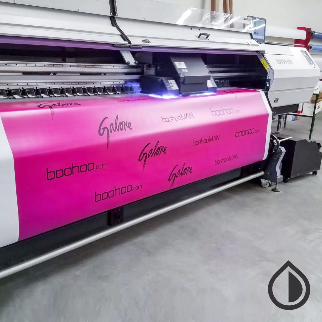 Custom large format printing services in Dubai for banners, posters, signage, and graphics with high-quality, vibrant prints in large-scale dimensions.