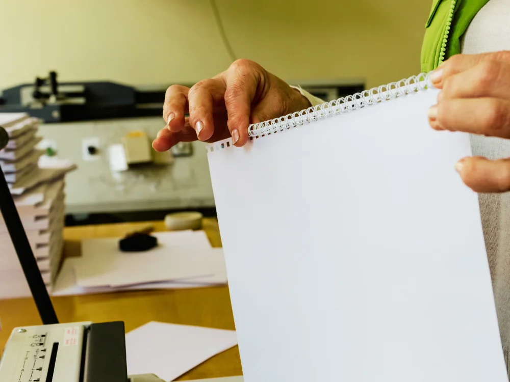 Book Binding Dubai for Reports, Manuals & Presentations